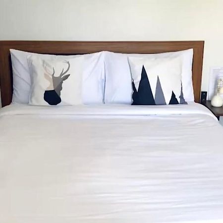 The Room Apartment Surat Thani Exteriör bild