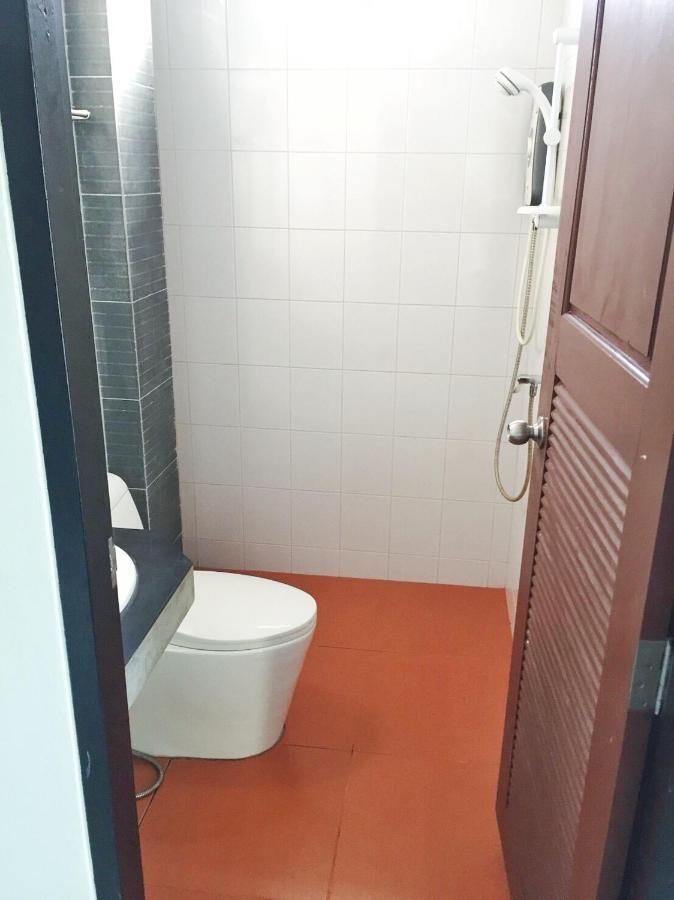 The Room Apartment Surat Thani Exteriör bild